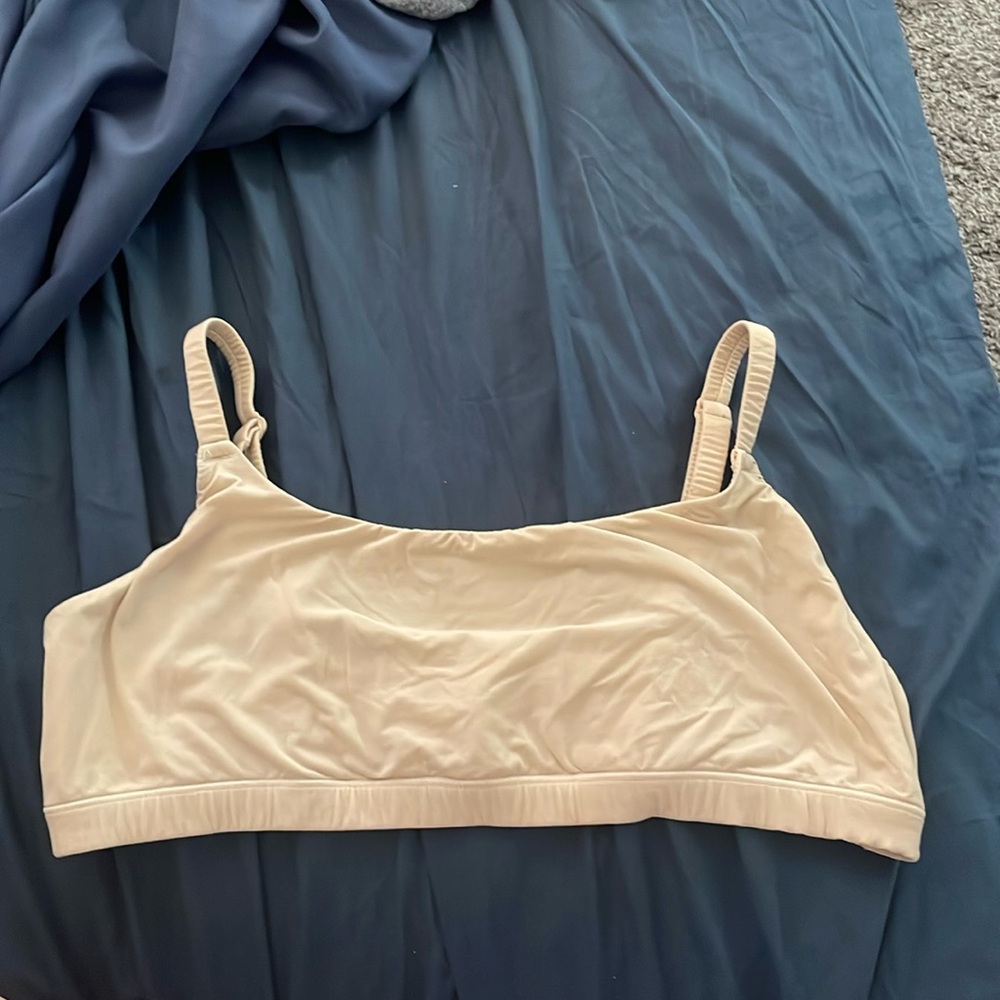 SKIMS scoop bralette shapewear